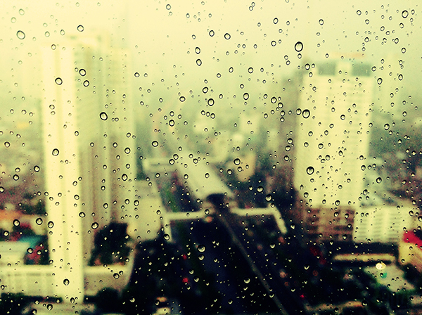 無料で使えるフリー画像 写真素材 雨と街並み Ramica