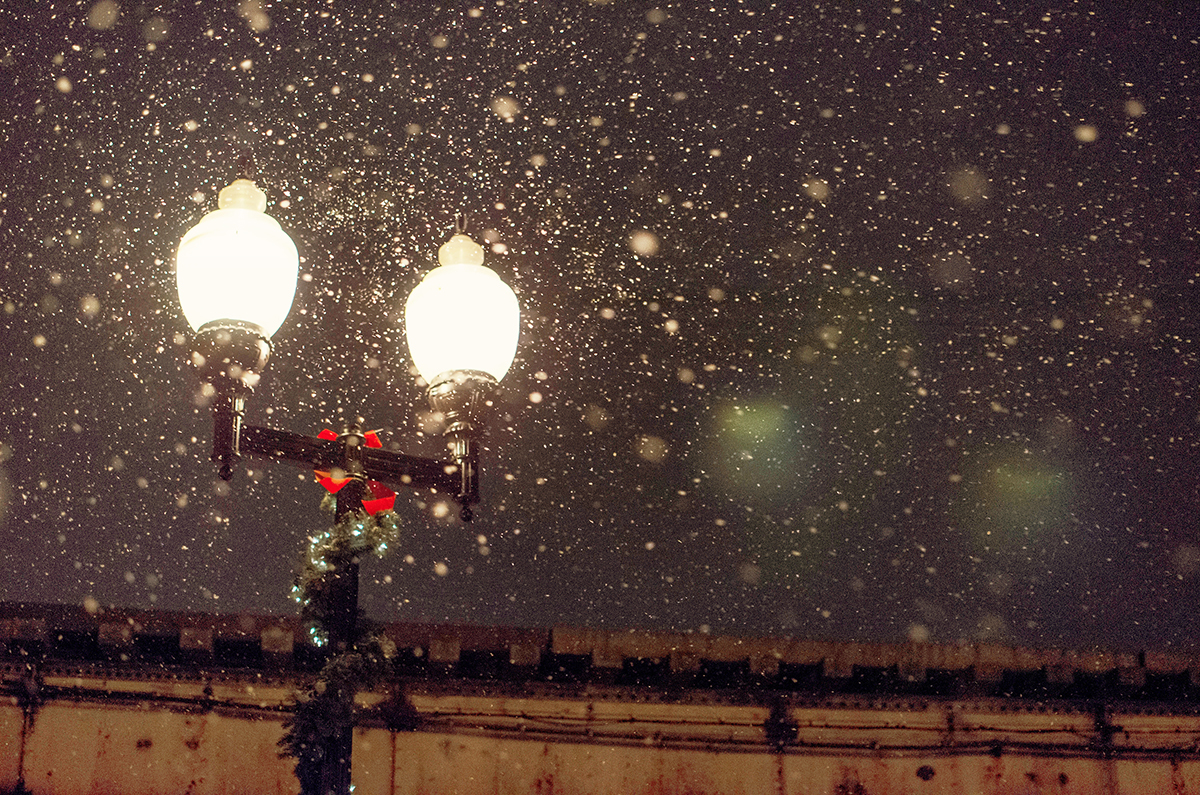 無料で使えるフリー画像 写真素材 雪と街灯 Ramica